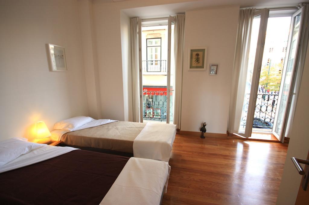 Myplace - Lisbon - Camoes Διαμέρισμα Δωμάτιο φωτογραφία